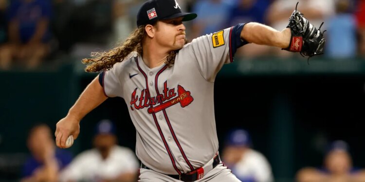Grant Holmes takes the mound as Braves look to keep rolling in Arizona