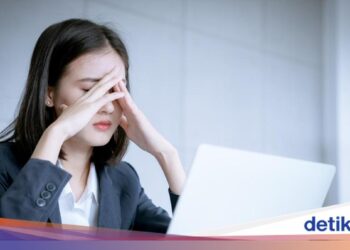 List of 10 Jobs Threatened by AI and Those Predicted to Remain Safe